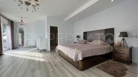 Villa with 6 bedrooms for sale in Girona