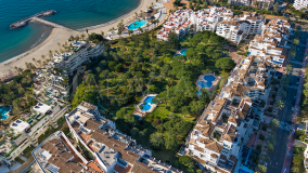 Apartamento en venta en Playas del Duque, Marbella - Puerto Banus