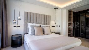 Villa en venta con 5 dormitorios en Las Brisas