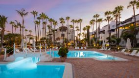 Wohnung zu verkaufen in Marina Puente Romano, Marbella Goldene Meile