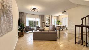 Maison Jumelée for sale in Condes de Iza, Nueva Andalucia