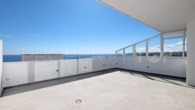 For sale 3 bedrooms penthouse in Bahía de Estepona