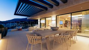 For sale 3 bedrooms duplex penthouse in Estepona Puerto