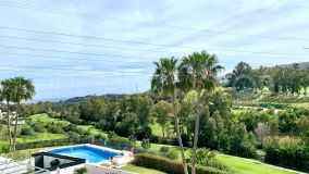 Town house for sale in Estepona Golf