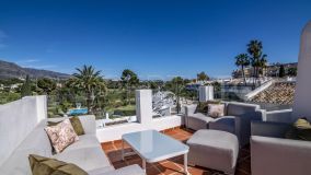 2 BEDROOM PENTHOUSE WITH SOLARIUM WITH OPEN VIEWS IN ALOHA - MARBELLA
