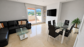 Tvåvånings takvåning for sale in Avda de Andalucia - Sierra de Estepona, Estepona Stad