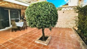 Town House for sale in Playa del Angel, Estepona Town