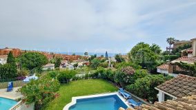 Villa en venta en Buenas Noches, Estepona Oeste