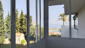 Apartment in Bahía de Estepona for sale