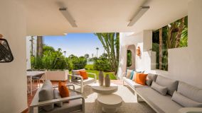 Appartement rez de chaussée for sale in Costalita, Estepona Est