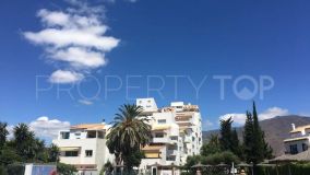 Buy Bahía de Estepona duplex with 3 bedrooms