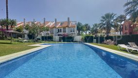 For sale town house in Puerto Alto with 4 bedrooms