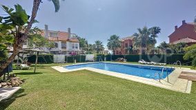 For sale town house in Puerto Alto with 4 bedrooms