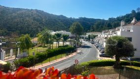 Villa for sale in Benahavis Centro