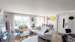 Town House for sale in Buenas Noches, Estepona West