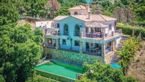 Villa en venta en Forest Hills, Altos de Estepona