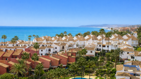 Maison de Ville for sale in Bahia Azul, Estepona Ouest