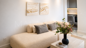 Apartment for sale in Bahía de Estepona, Estepona West