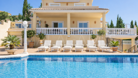 Finca en venta en Los Reales - Sierra Estepona, Altos de Estepona