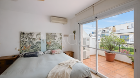 Town House for sale in Playa del Angel, Estepona Town