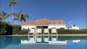 Villa for sale in Manilva