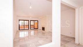 Appartement for sale in Hacienda del Sol, Estepona Est