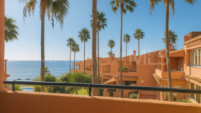 Apartment for sale in Bermuda Beach, Estepona West