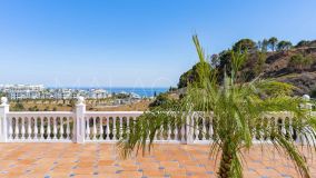 Finca for sale in Los Reales - Sierra Estepona, Altos de Estepona