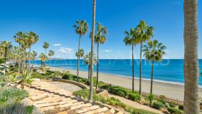 Appartement for sale in Dominion Beach, Estepona Est