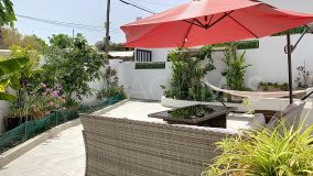Pareado en venta en Puerto Romano, Estepona Este