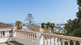 Villa en venta en Don Pedro, Estepona Oeste