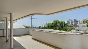 Ground Floor Apartment for sale in Las Mesas, Estepona Town