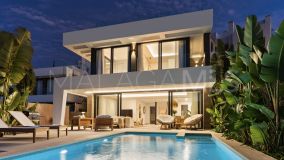 Villa zu verkaufen in La Resina Golf, Estepona Ost