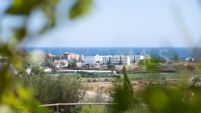 Apartamento Planta Baja en venta en Guadalobon, Estepona Oeste