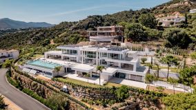 Villa for sale in Marbella Club Golf Resort, 11,995,000 €