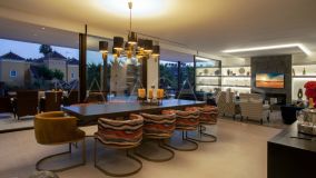 Villa zu verkaufen in Parcelas del Golf, Nueva Andalucia