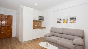 Apartamento en venta en Nueva Andalucia, Marbella