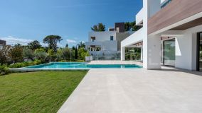 Villa for sale in Marbella Centro, Marbella City