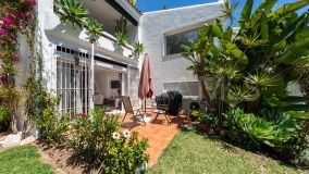 Lägenhet for sale in Nueva Andalucia, Marbella