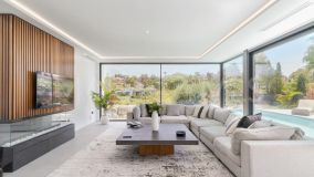 Villa for sale in El Campanario, Estepona Öst