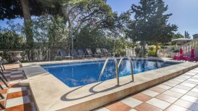 Villa zu verkaufen in El Rosario, Marbella Ost