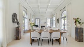 Villa zu verkaufen in Nueva Andalucia, Marbella