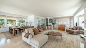 Villa for sale in La Capellania, Benalmadena
