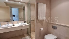 Apartamento en venta en Los Flamingos, Benahavis