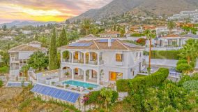Villa for sale in La Capellania, Benalmadena
