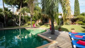 Villa for sale in Bel Air, Estepona East