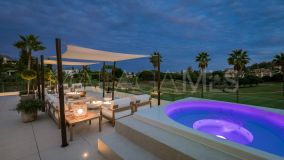 Villa for sale in Los Naranjos Golf, Nueva Andalucia