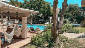 Villa for sale in Nueva Andalucia, Marbella