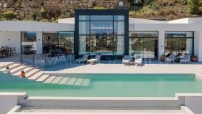 Villa for sale in Benahavis