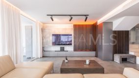 Zweistöckiges Penthouse zu verkaufen in La Quinta, Benahavis